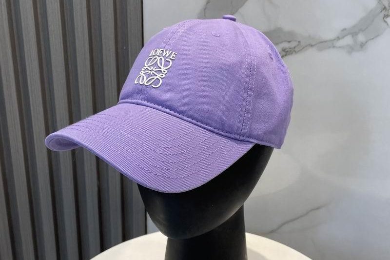 Replica Loewe cap dx49