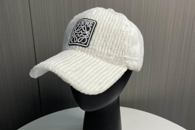 Replica Loewe cap 010401
