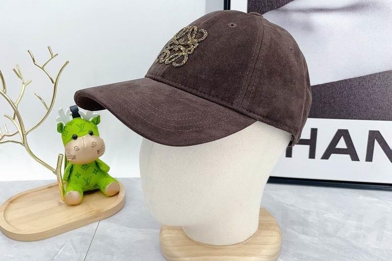 Replica Loewe cap dx28