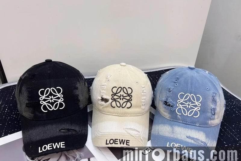 Replica Loewe cap dx25