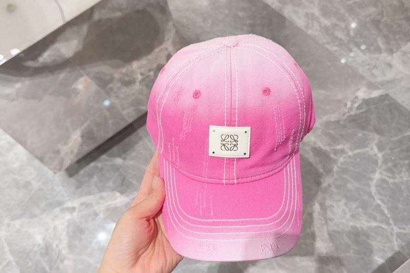 Replica Loewe cap 042601