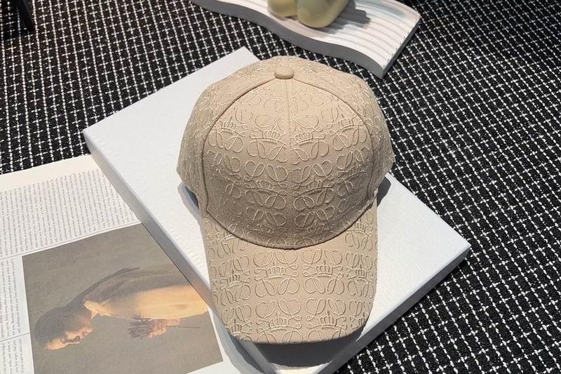 Replica Loewe cap dx03