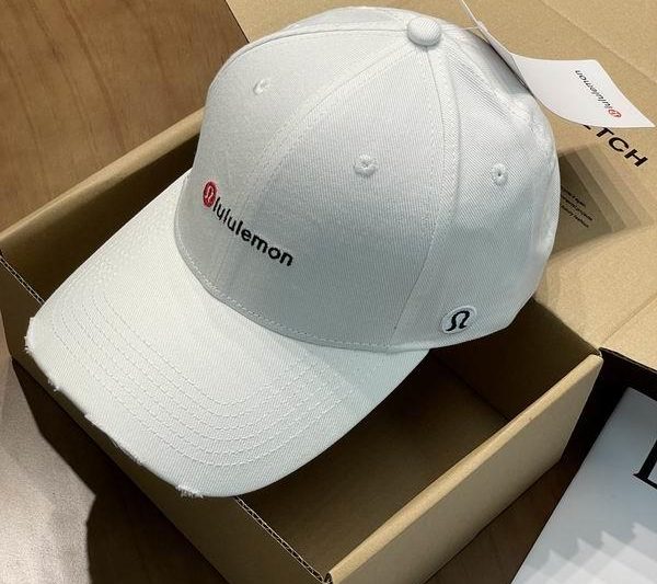 Replica Lululemon cap dx12