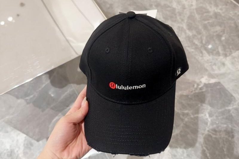 Replica Lululemon cap dx08