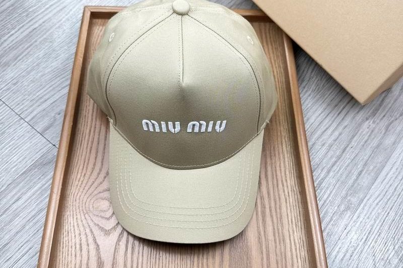 Replica Miumiu cap dx60