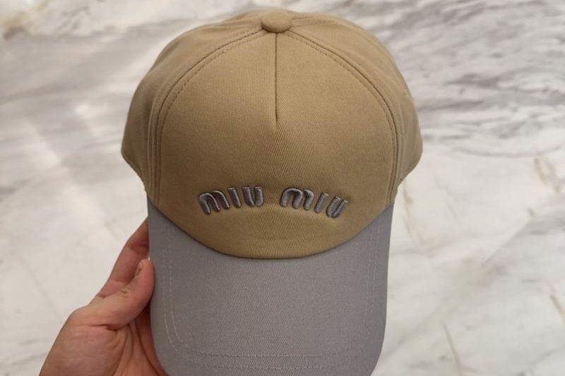 Replica Miumiu cap dx45