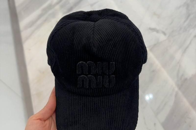 Replica Miumiu Cap dx37