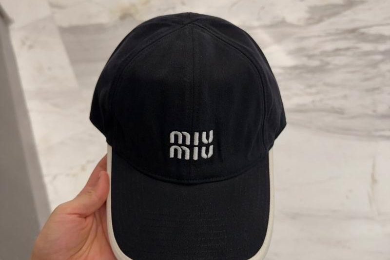 Replica Miumiu Cap dx36