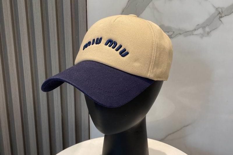 Replica Miumiu Cap dx31