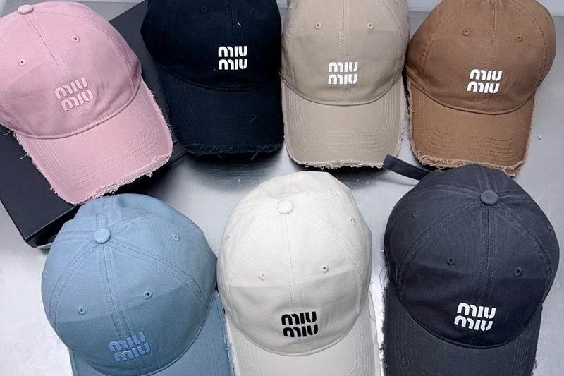 Replica Miumiu cap dx30