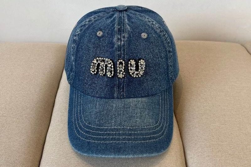 Replica Miumiu cap dx24