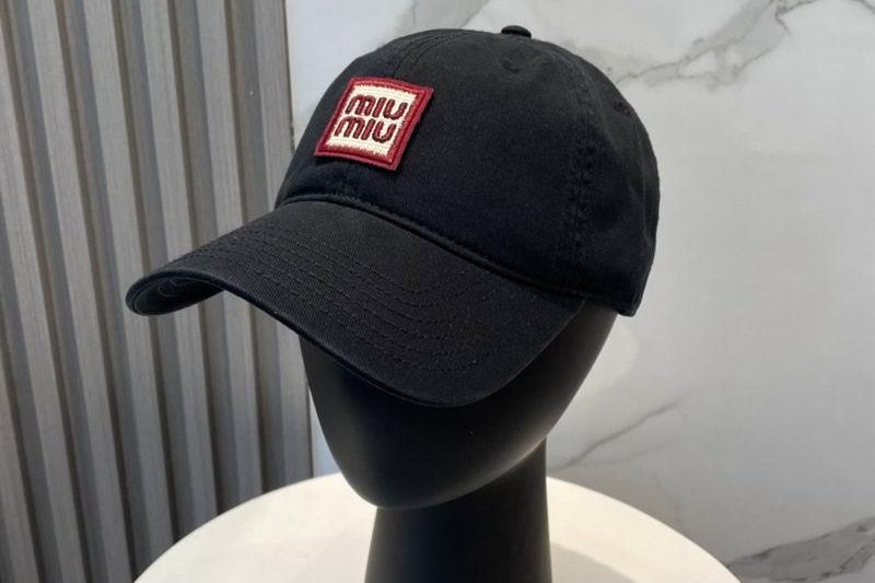 Replica Miumiu cap hm07