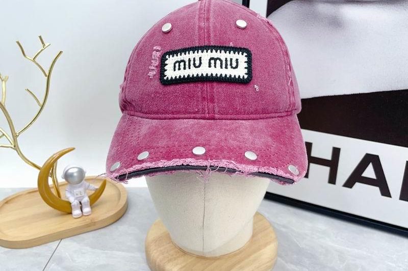 Replica Miumiu cap dx22
