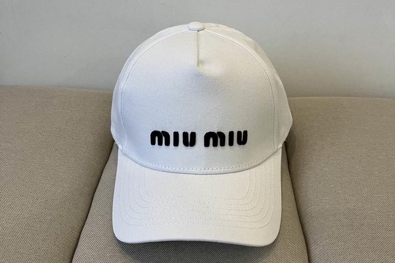 Replica Miumiu cap dx18