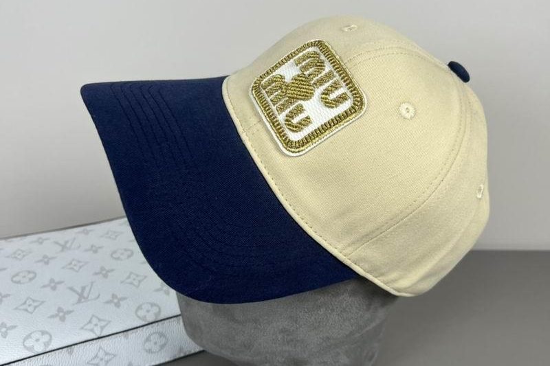 Replica Miumiu cap dx12