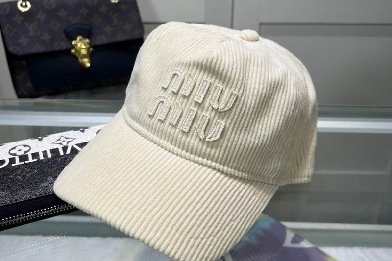Replica Miumiu cap dx87