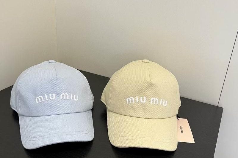 Replica Miumiu cap 091401