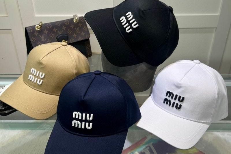 Replica Miumiu cap dx49