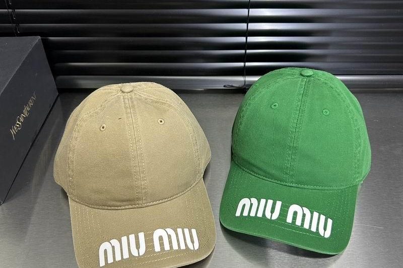 Replica MiuMiu Cap hm10