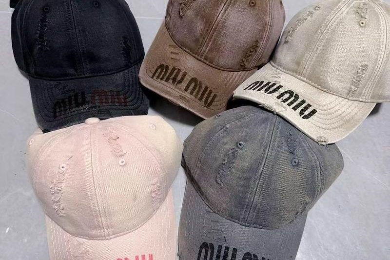 Replica Miumiu cap dx25