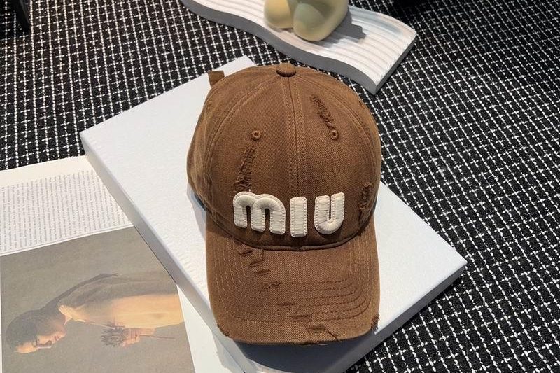 Replica Miumiu cap dx16