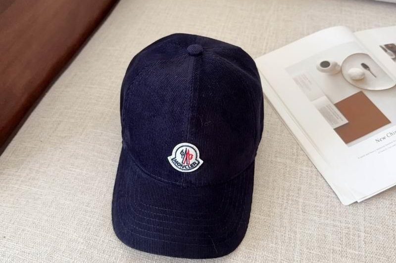 Replica Moncler cap dx19