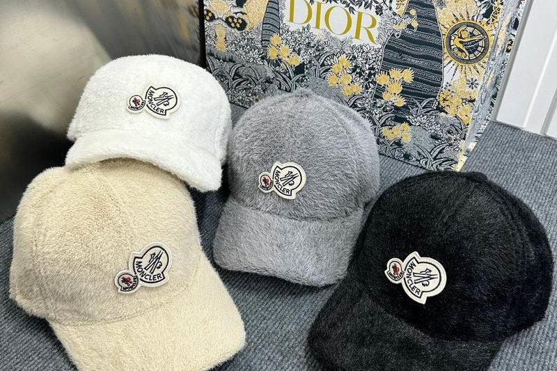 Replica Moncler cap dx16