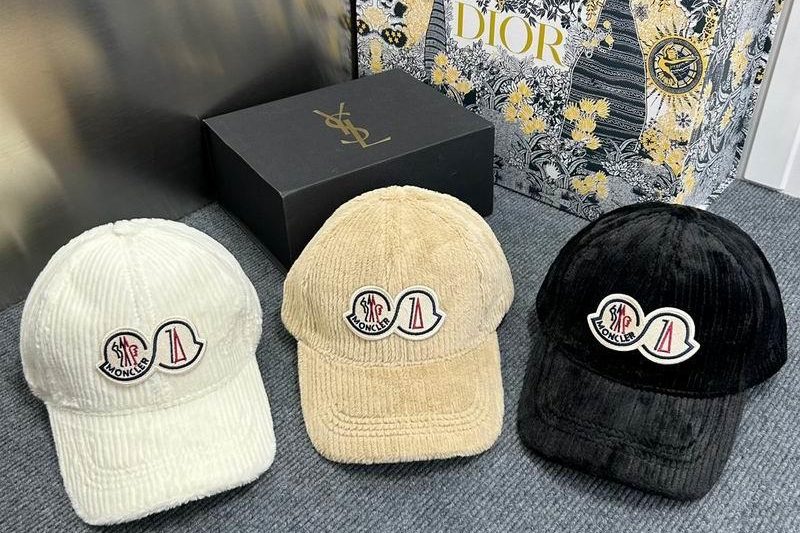 Replica Moncler cap dx15