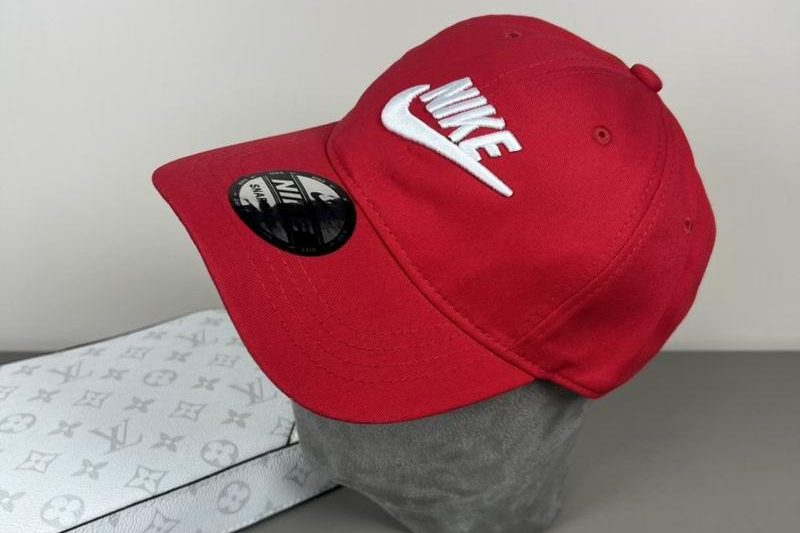 Replica Nike cap dx12