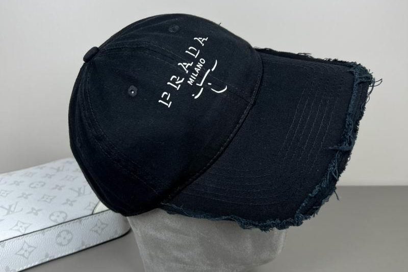 Replica Prada cap dx30
