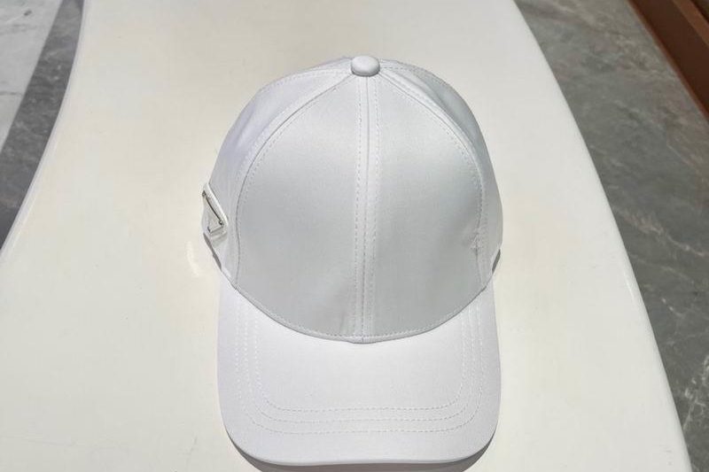 Replica Prada cap 040205