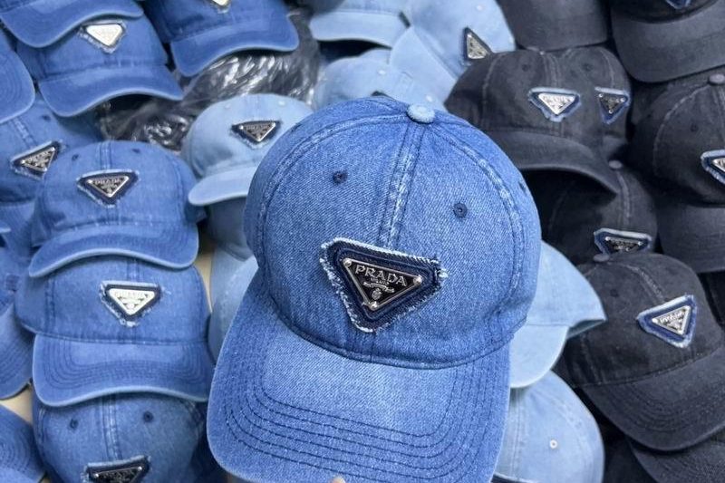 Replica Prada cap dx04