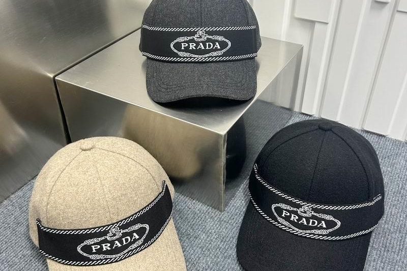 Replica Prada cap dx75