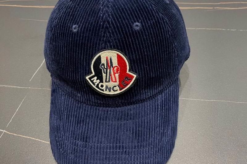 Replica Prada cap 092701