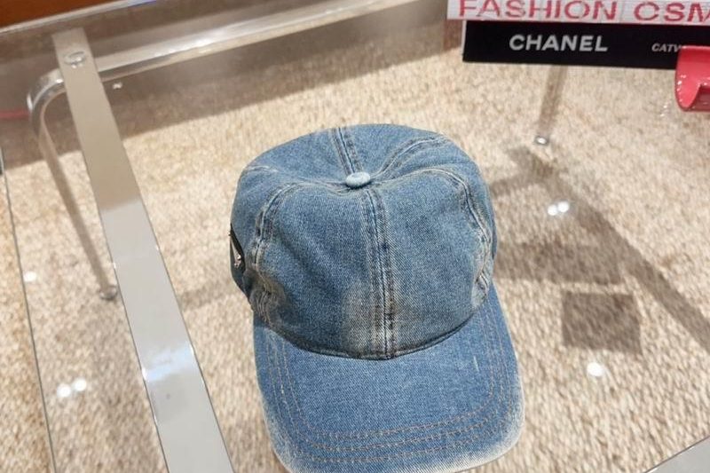 Replica Prada cap dx42