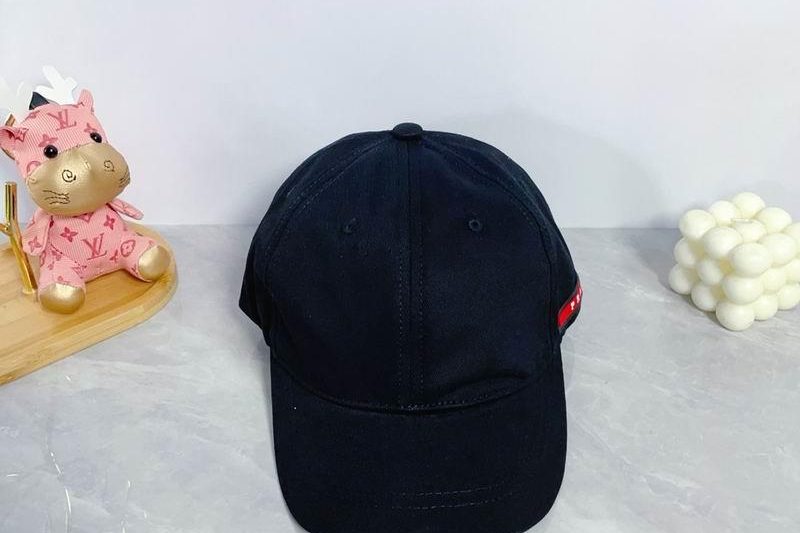 Replica Prada cap dx19