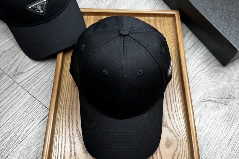 Replica Prada cap dx17