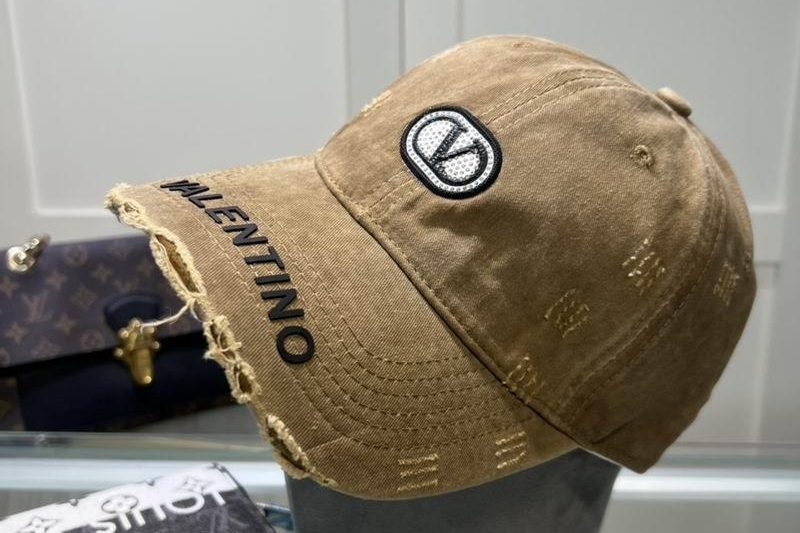 Replica Valentino Hat 042701
