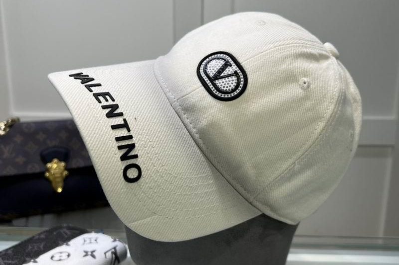 Replica Valentino Hat dx02