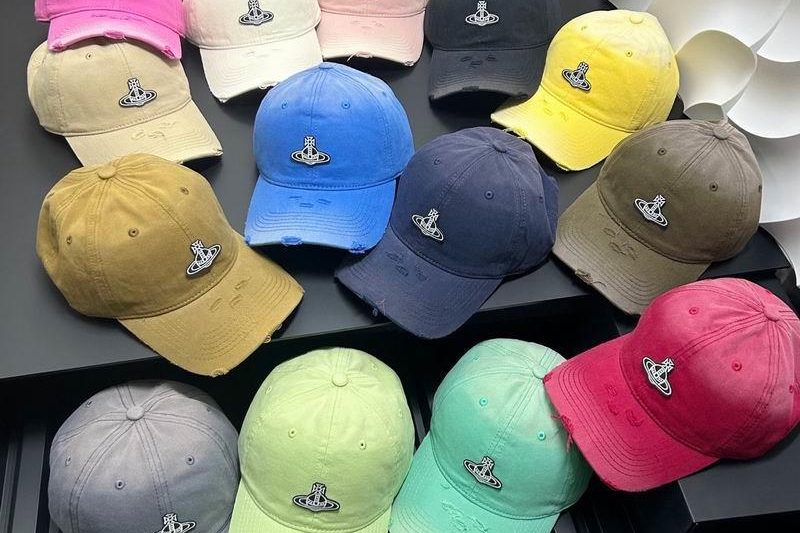 Replica Vivienne Westwood cap dx04