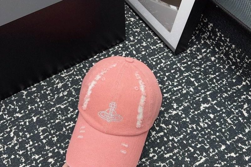 Replica Vivienne cap 010601