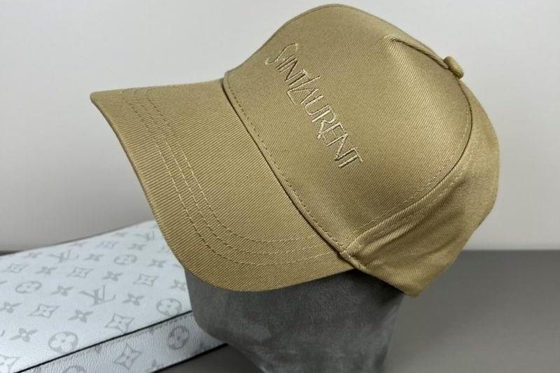 Replica YSL cap dx37
