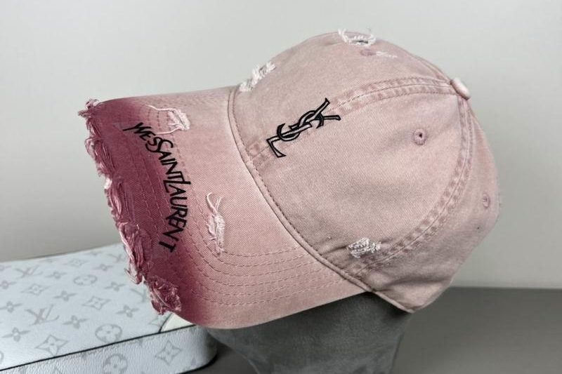Replica YSL cap dx34