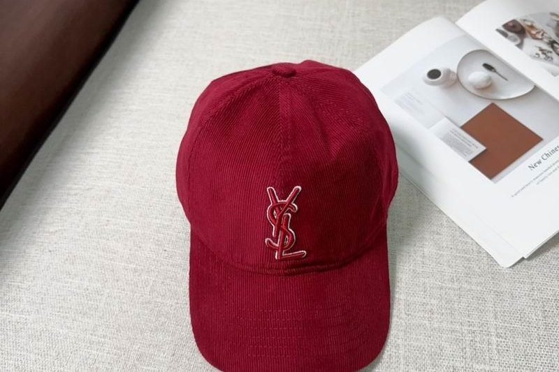 Replica YSL cap dx30