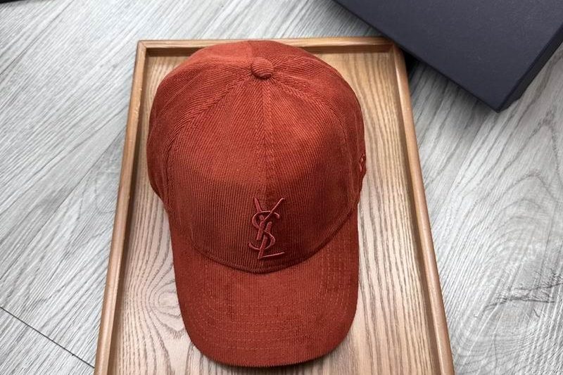 Replica YSL cap dx29