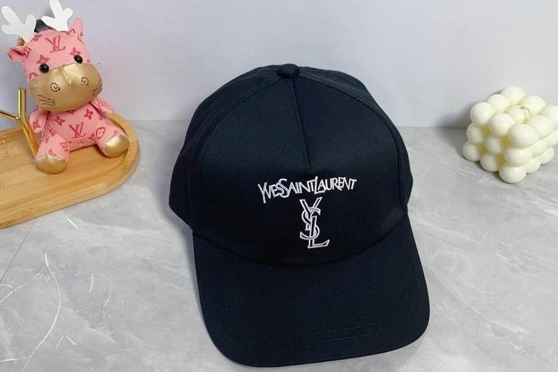 Replica YSL cap dx18