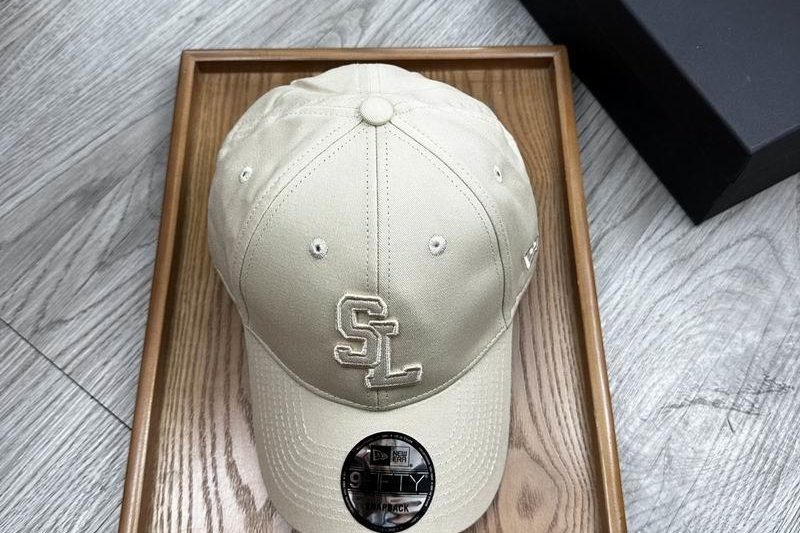 Replica YSL cap 042703