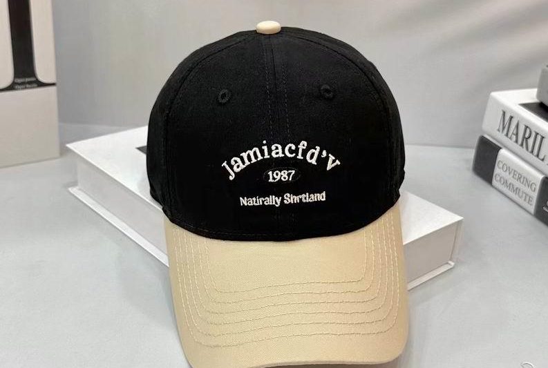 Replica Other Hat 050702