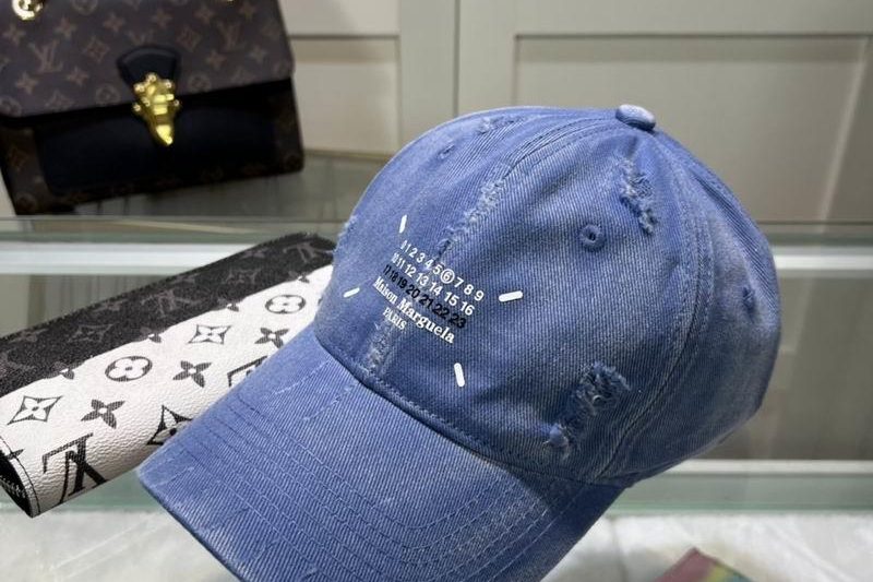Replica Other cap dx01