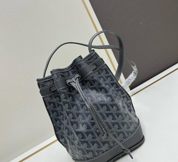 Cheap Goyard Bags Goyard Petit Flot30x22x17cm jj10
